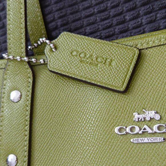 Coach Crossgrain City Zip Tote - Picture 3 of 13